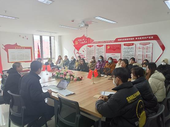 bevictor伟德官网召开研究生就业专题座谈会